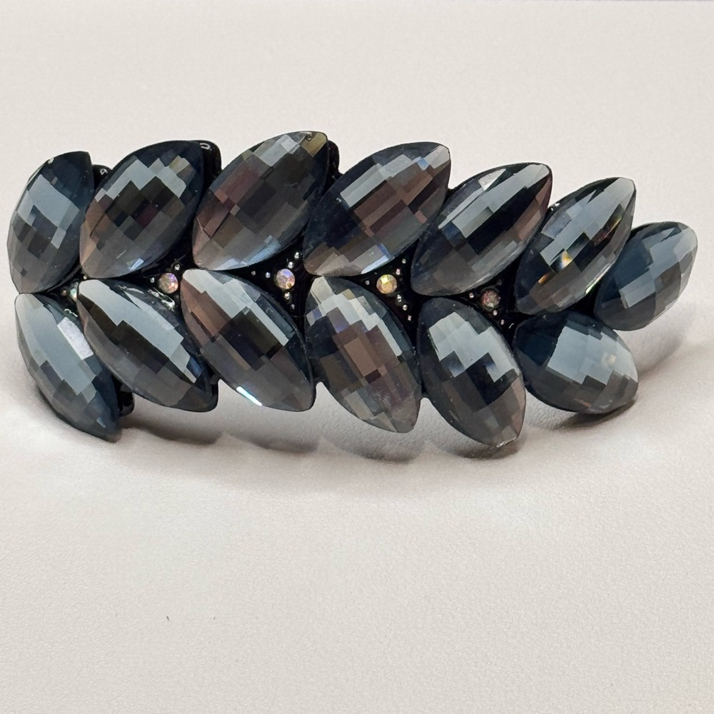 Fashion Jewelry Blue Hair Clip Elegant Accessory